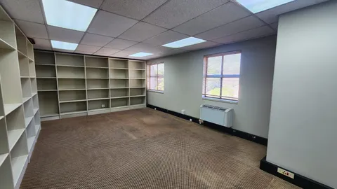 Dunkeld Park, 6 North Road, Dunkeld West